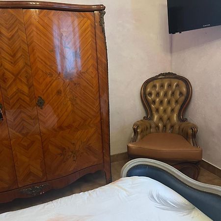 Le Cannet, Chambre à l'étage d'une maison avec piscine Exterior foto