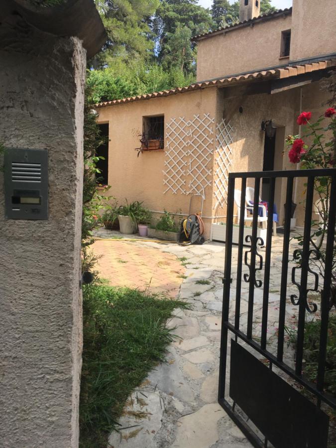 Le Cannet, Chambre à l'étage d'une maison avec piscine Exterior foto